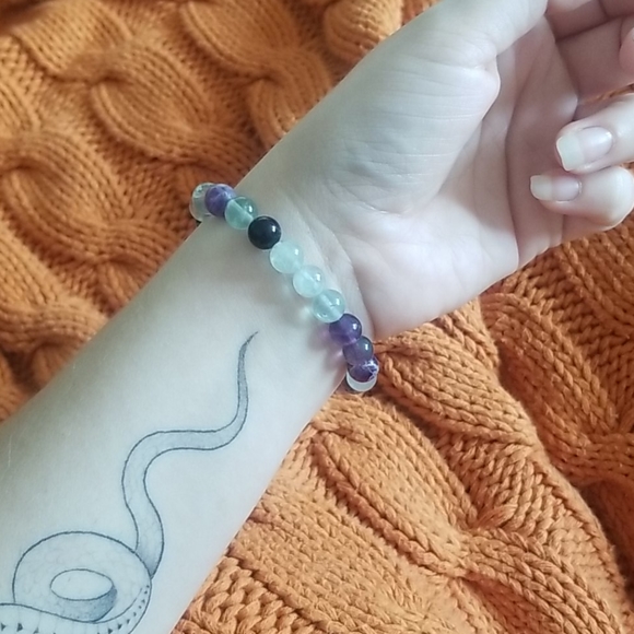 Handmade Genuine Fluorite Bracelet - Picture 4 of 4